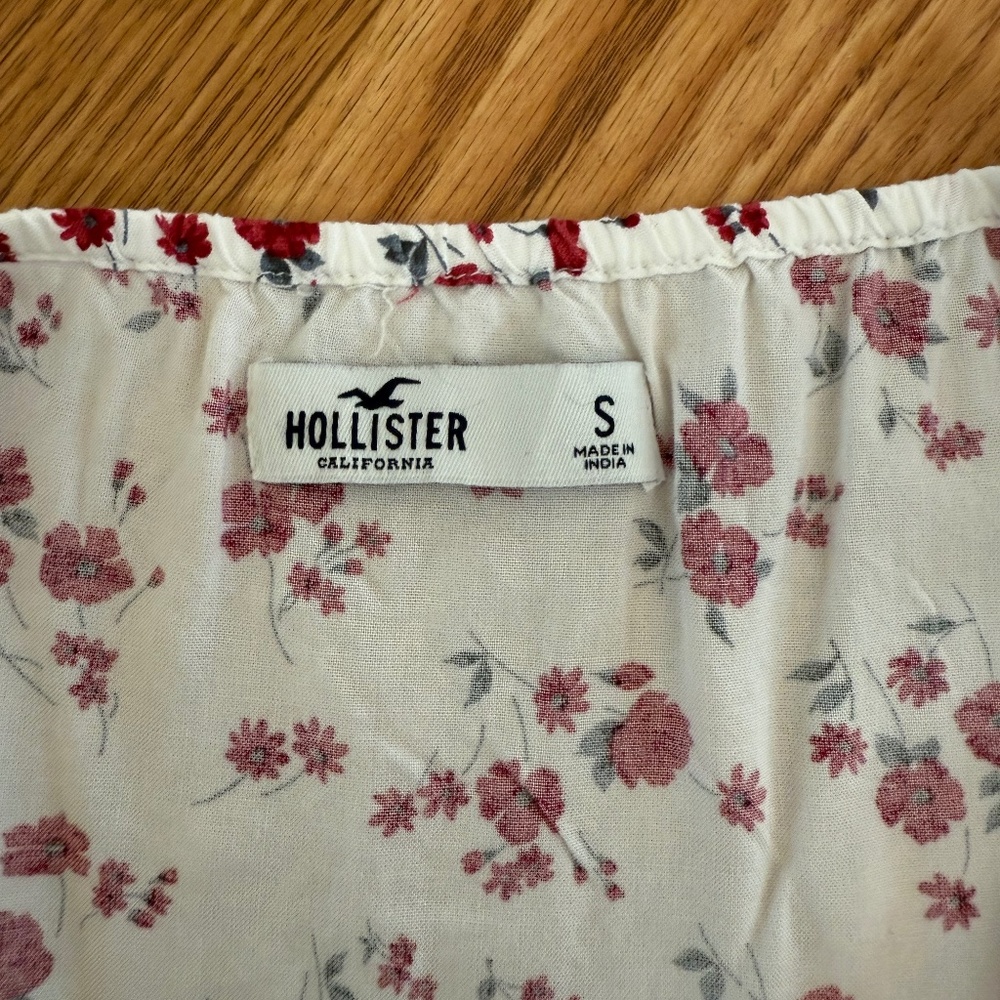 Hollister Tank Top - Picture 2 of 2